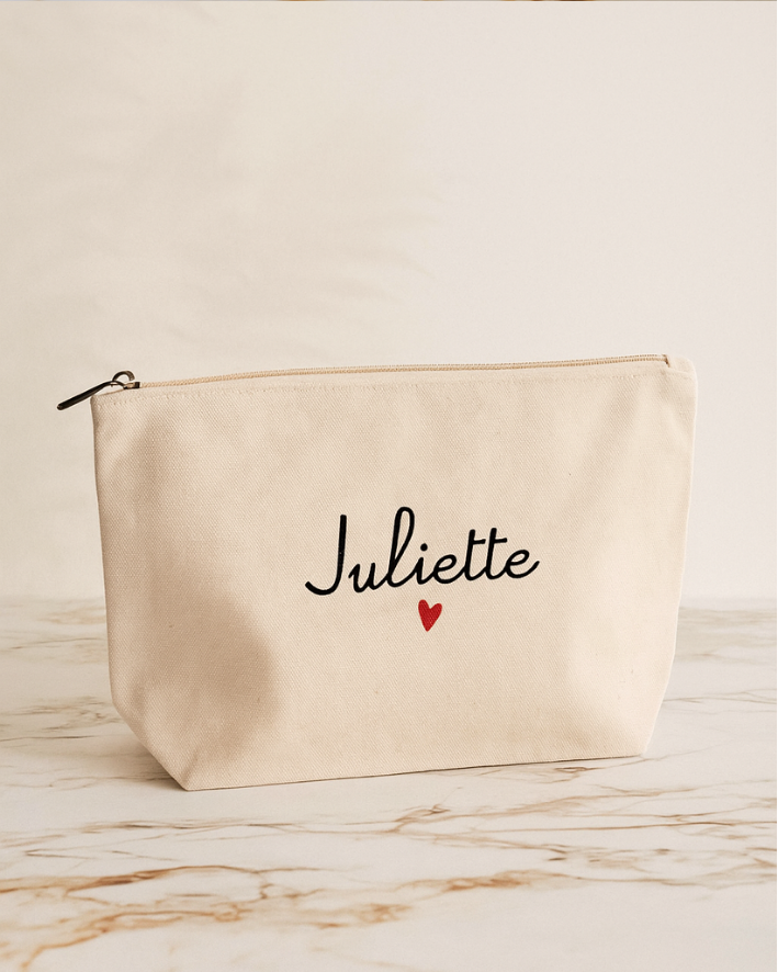 CANVAS TOILETRY BAG 04